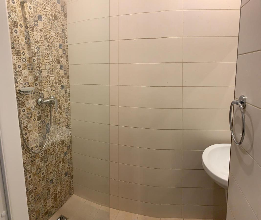 4 Bedroom Apartment In Sliema Near The Sea Exterior foto